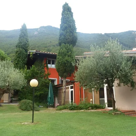 Ghiselli Farm stay *