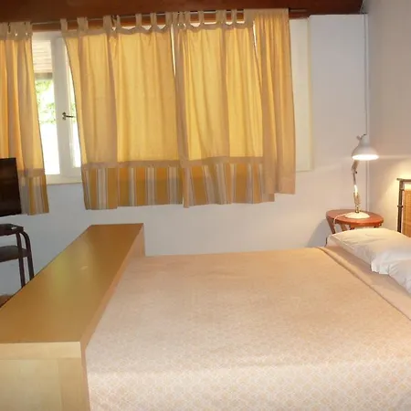 Ghiselli Farm stay *